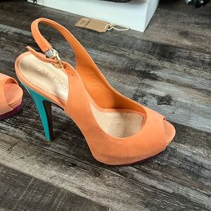 Rare Aldo Antonini Orange purple tan suede platform pump heels size 8.5/39